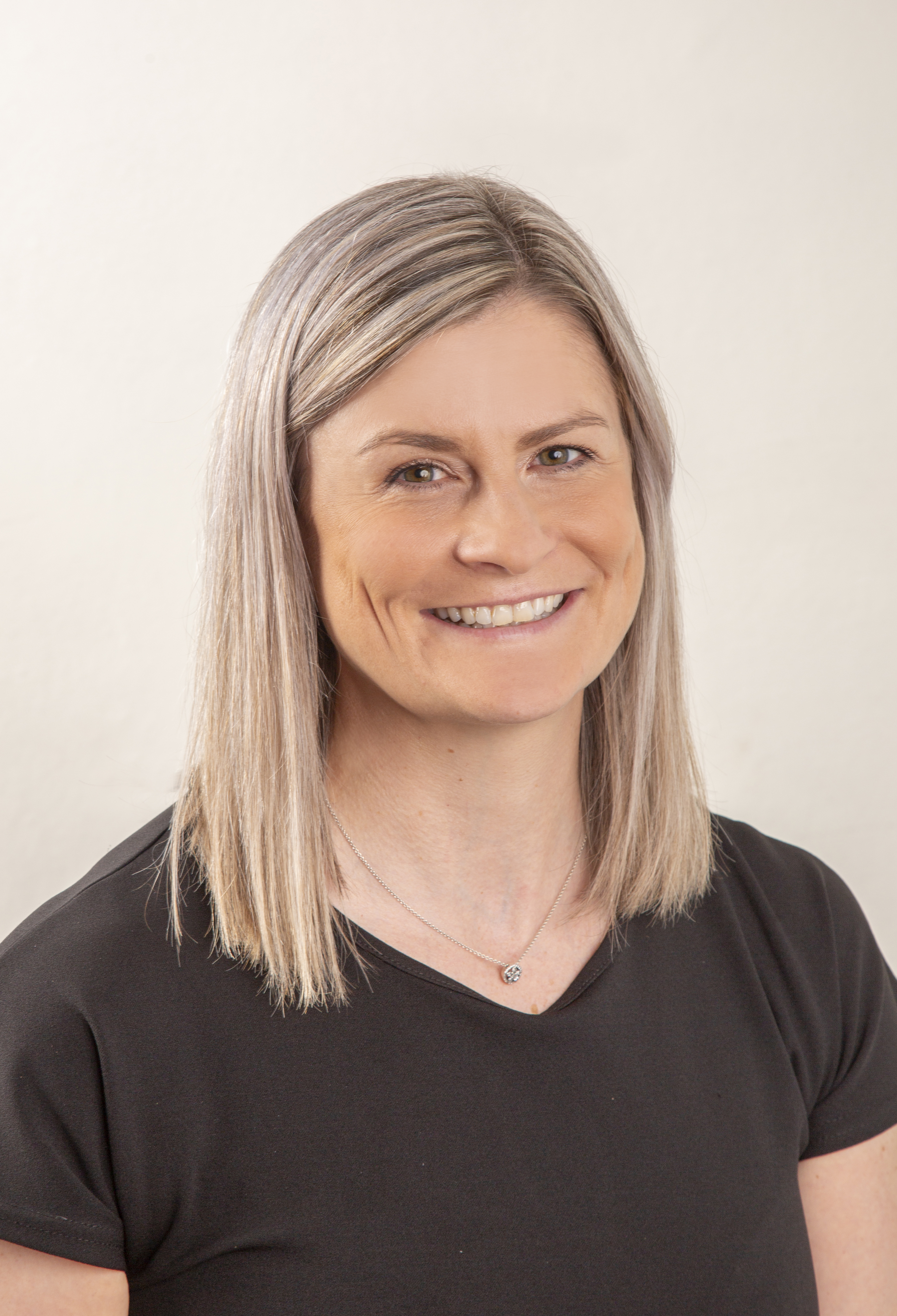 Liz Davies.jpg