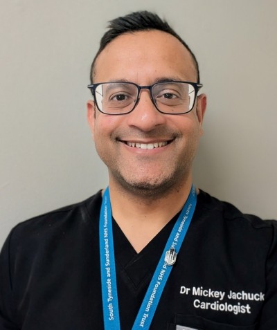 Dr Mickey Jachuck